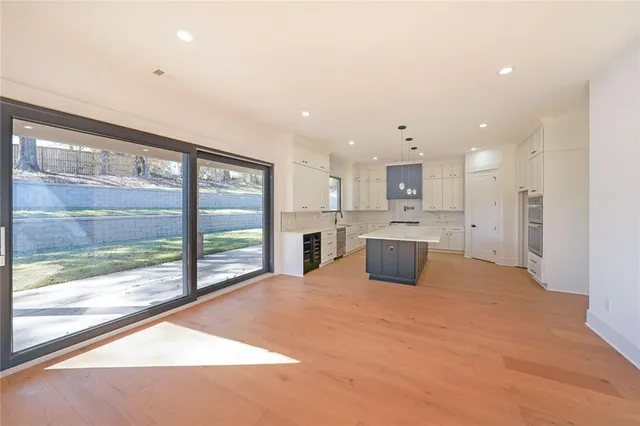 $1,049,000 | 156 Rocky Ridge Way, Auburn, GA 30011