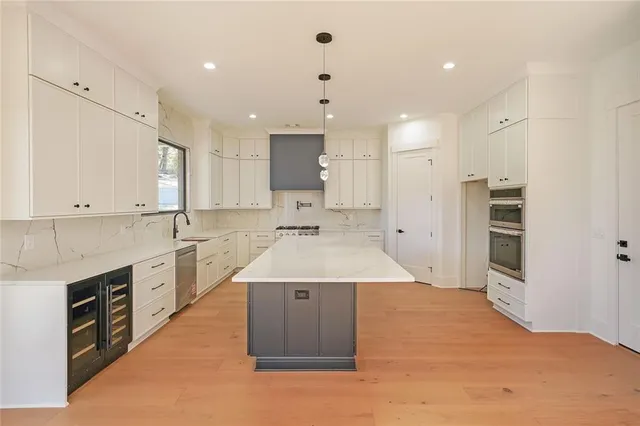 $1,049,000 | 156 Rocky Ridge Way, Auburn, GA 30011