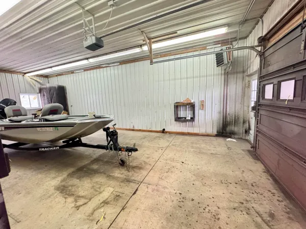 $499,000 | 9941 210th Avenue, Reed City, MI 49677