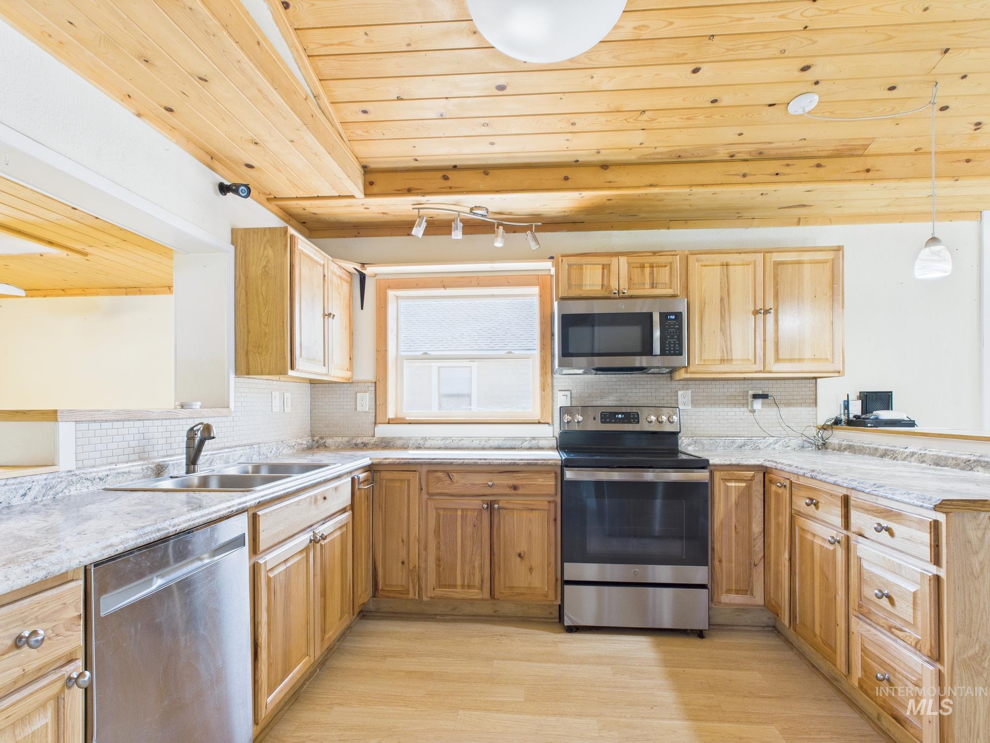 705 12th Street Clarkston, WA 99403 - Photo 13 of 24