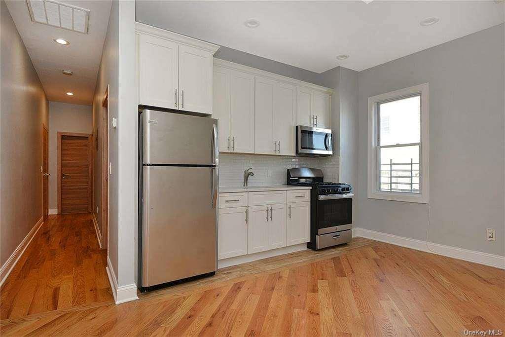 104-70 47th Avenue Queens, NY 11368 - Photo 11 of 20