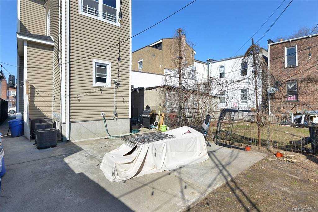 104-70 47th Avenue Queens, NY 11368 - Photo 19 of 20