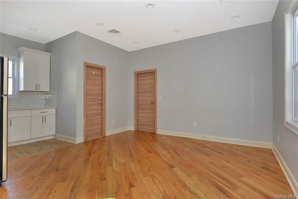 104-70 47th Avenue Queens, NY 11368 - Photo 3 of 20