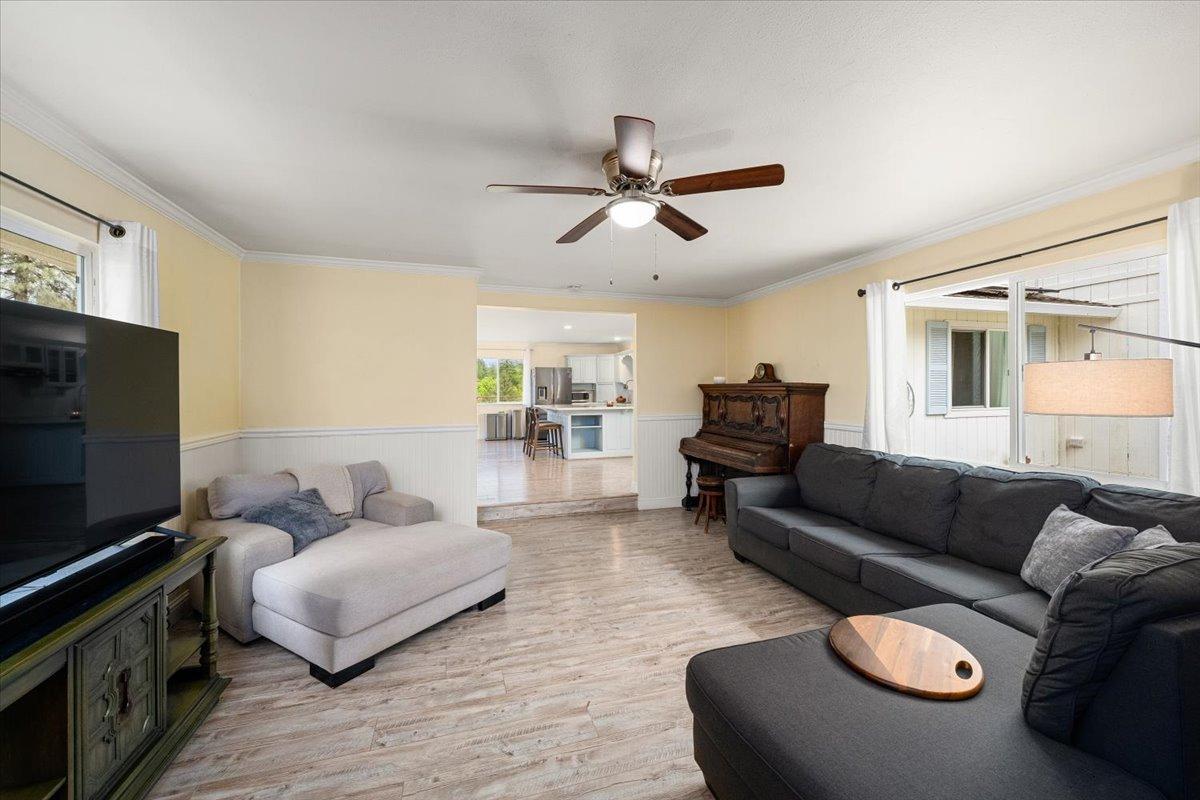 2227 Swansboro Road Placerville, CA 95667 - Photo 10 of 59 a living room with furniture and a flat screen tv