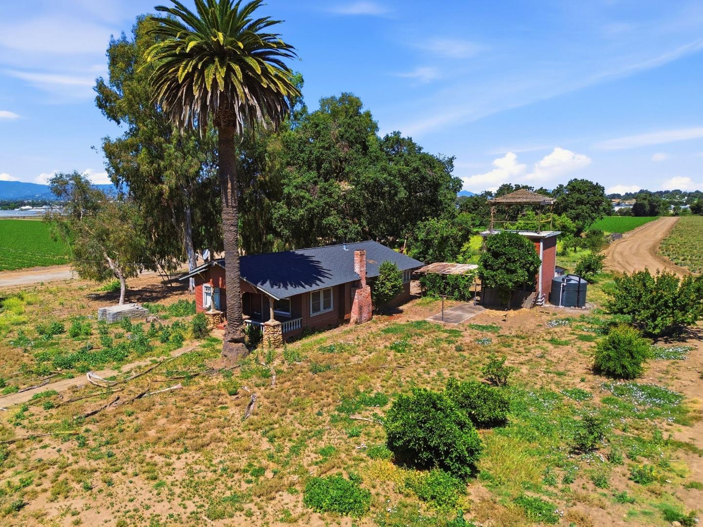 3115 Leavesley Road Gilroy, CA 95020 - Photo 2 of 31