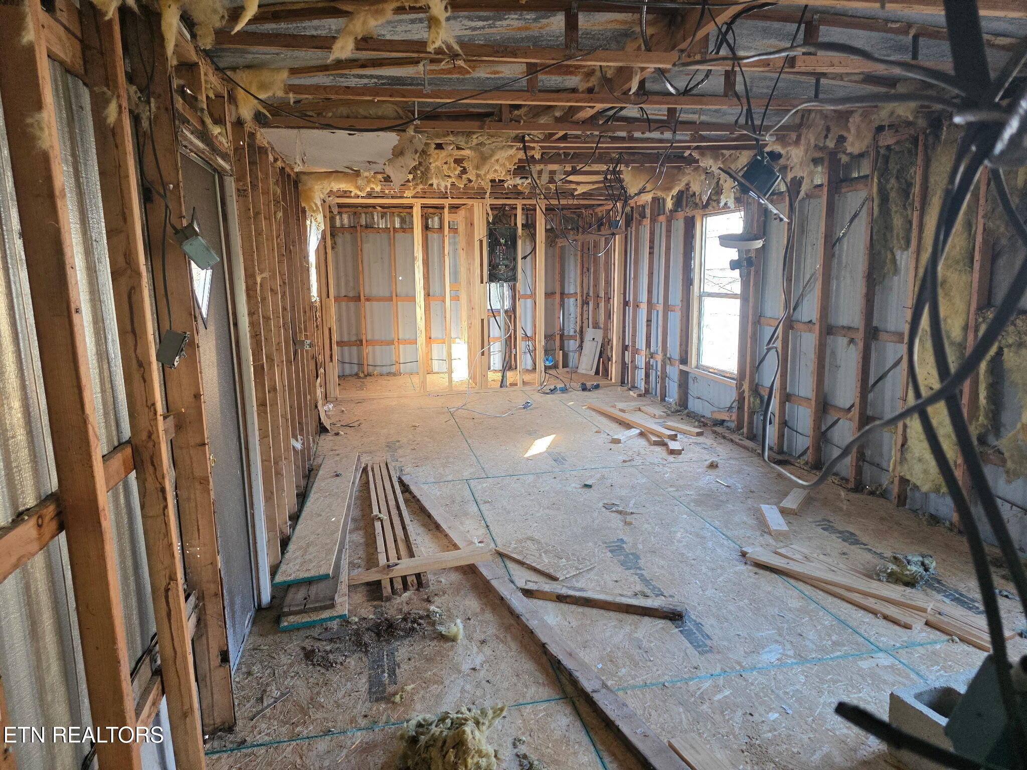 604 Knepp Circle Jamestown, TN 38556 - Photo 14 of 15 IMG_20260119_160423 (1)