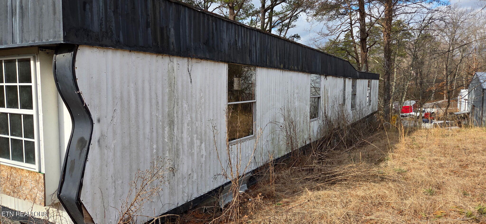 604 Knepp Circle Jamestown, TN 38556 - Photo 2 of 15 IMG_20260119_160423 (13)