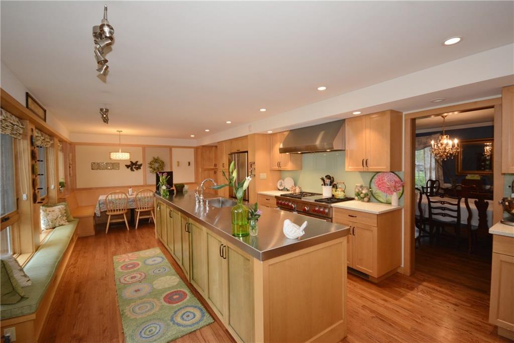 110 Tree Farm Road Pittsburgh, PA 15238 - Photo 3 of 25 Updated eat-in kitchen with beautiful maple cabinetry