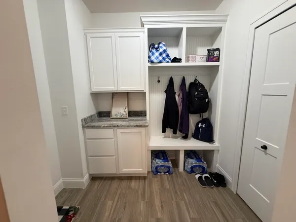 $469,000 | 29371 Bayside Circle North, New Baltimore, MI 48047