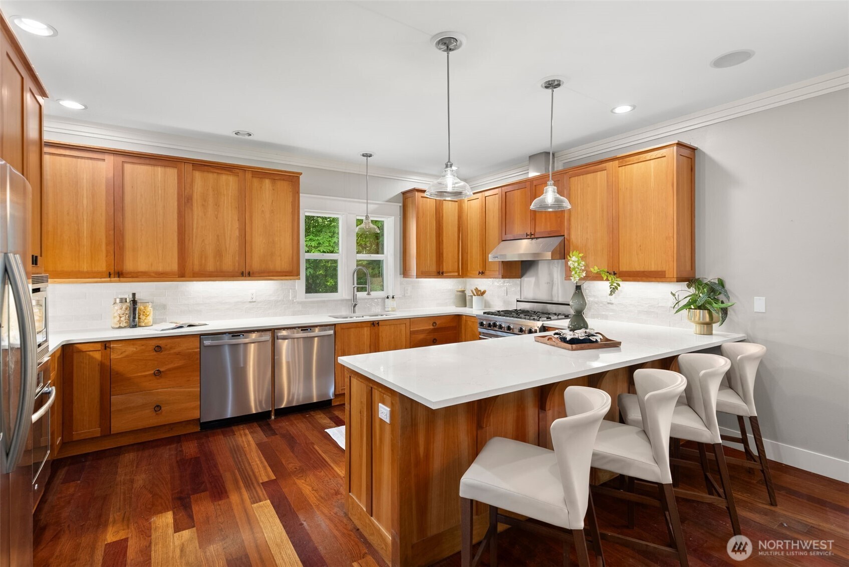 6963 Northeast Hidden Cove Road Bainbridge Island, WA 98110 - Photo 18 of 39