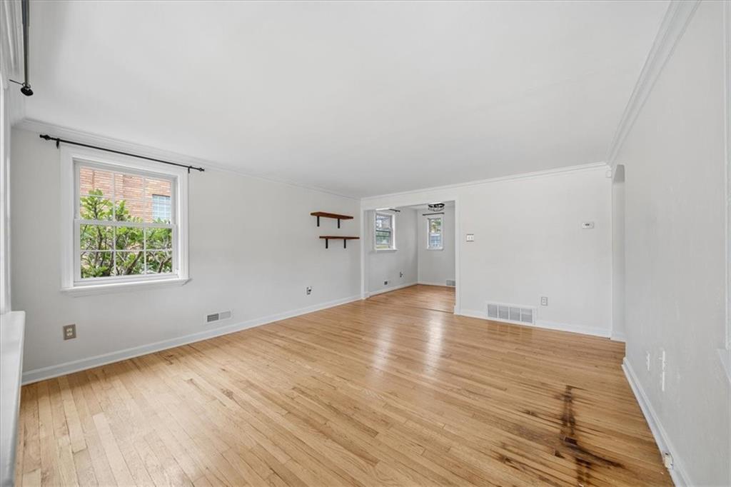 1945 Bower Hill Road Pittsburgh, PA 15243 - Photo 7 of 29 Gallery Image 7