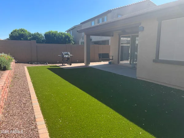 $2,550 | 21969 North 98th Lane, Peoria, AZ 85383