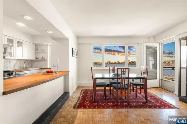 $549,000 | 8800 Boulevard East, Unit 5E, North Bergen, NJ 07047