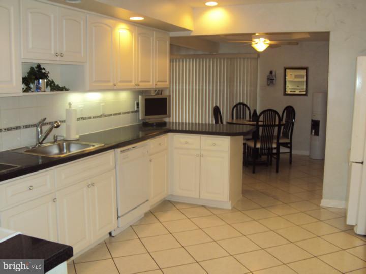 3920 Reiniger Road Hatboro, PA 19040 - Photo 4 of 21 Gallery Image 4
