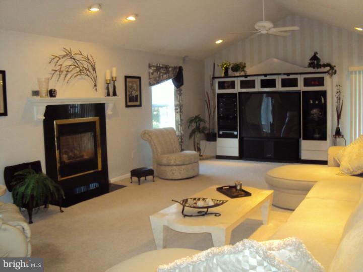 3920 Reiniger Road Hatboro, PA 19040 - Photo 7 of 21 Gallery Image 7