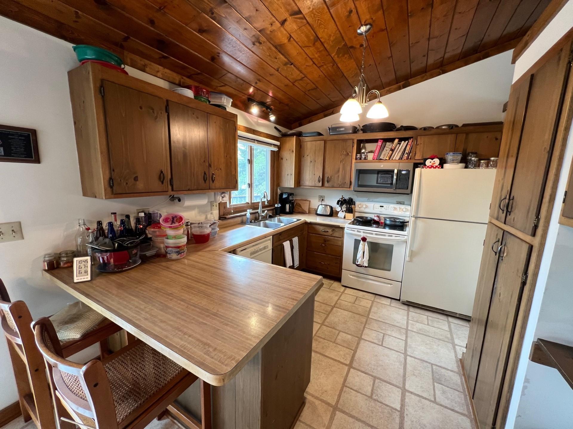 10525 Quebec Road Bloomington, MN 55438 - Photo 2 of 11