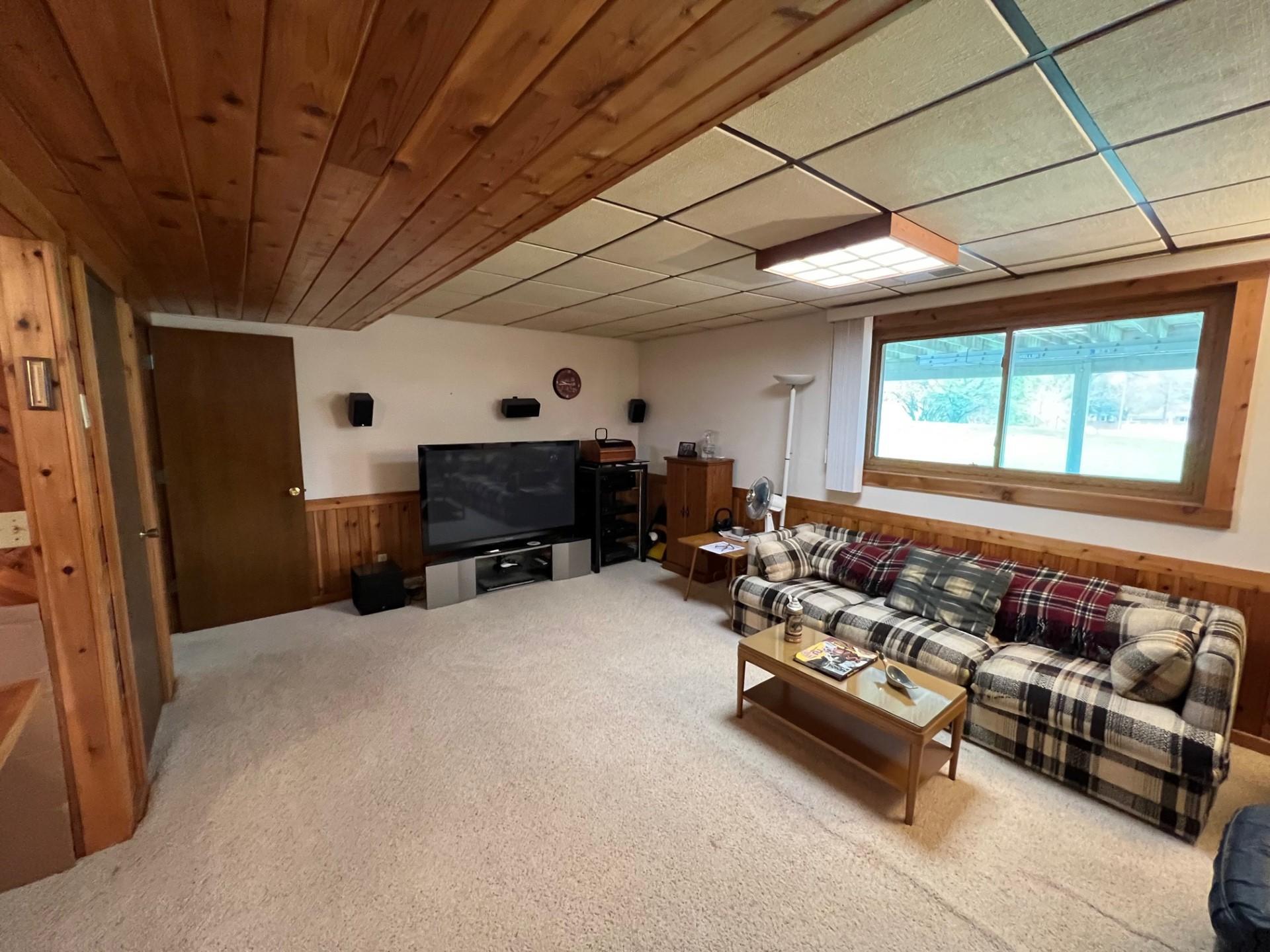 10525 Quebec Road Bloomington, MN 55438 - Photo 9 of 11