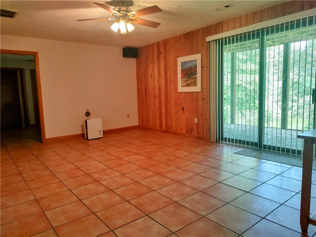 1208 Moorehead Place Pendleton, SC 29670 - Photo 30 of 34