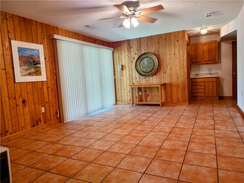 1208 Moorehead Place Pendleton, SC 29670 - Photo 32 of 34