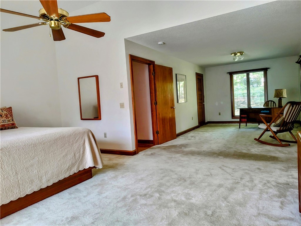 1208 Moorehead Place Pendleton, SC 29670 - Photo 10 of 34