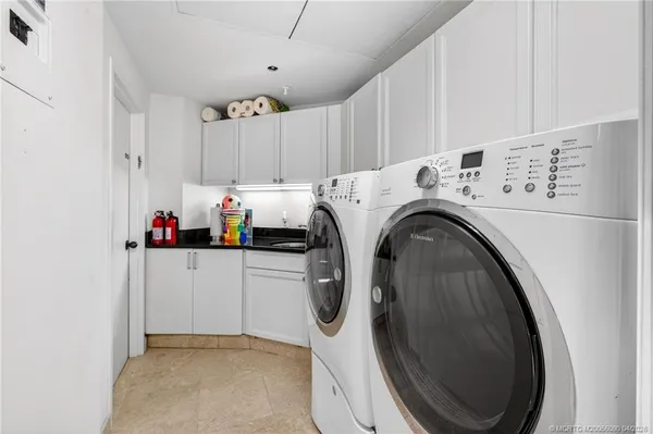 $4,300,000 | 2920 Southeast Dune Drive, Unit 420, Jensen Beach, FL 34957