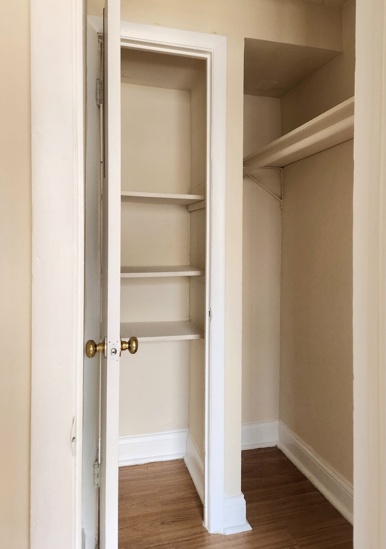 5741 West 35th Street, Unit 1F Cicero, IL 60804 - Photo 9 of 10