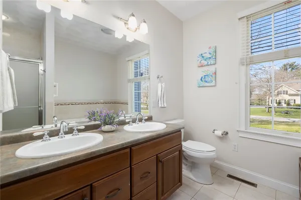$1,199,000 | 294 Sylvan Court, North Kingstown, RI 02874