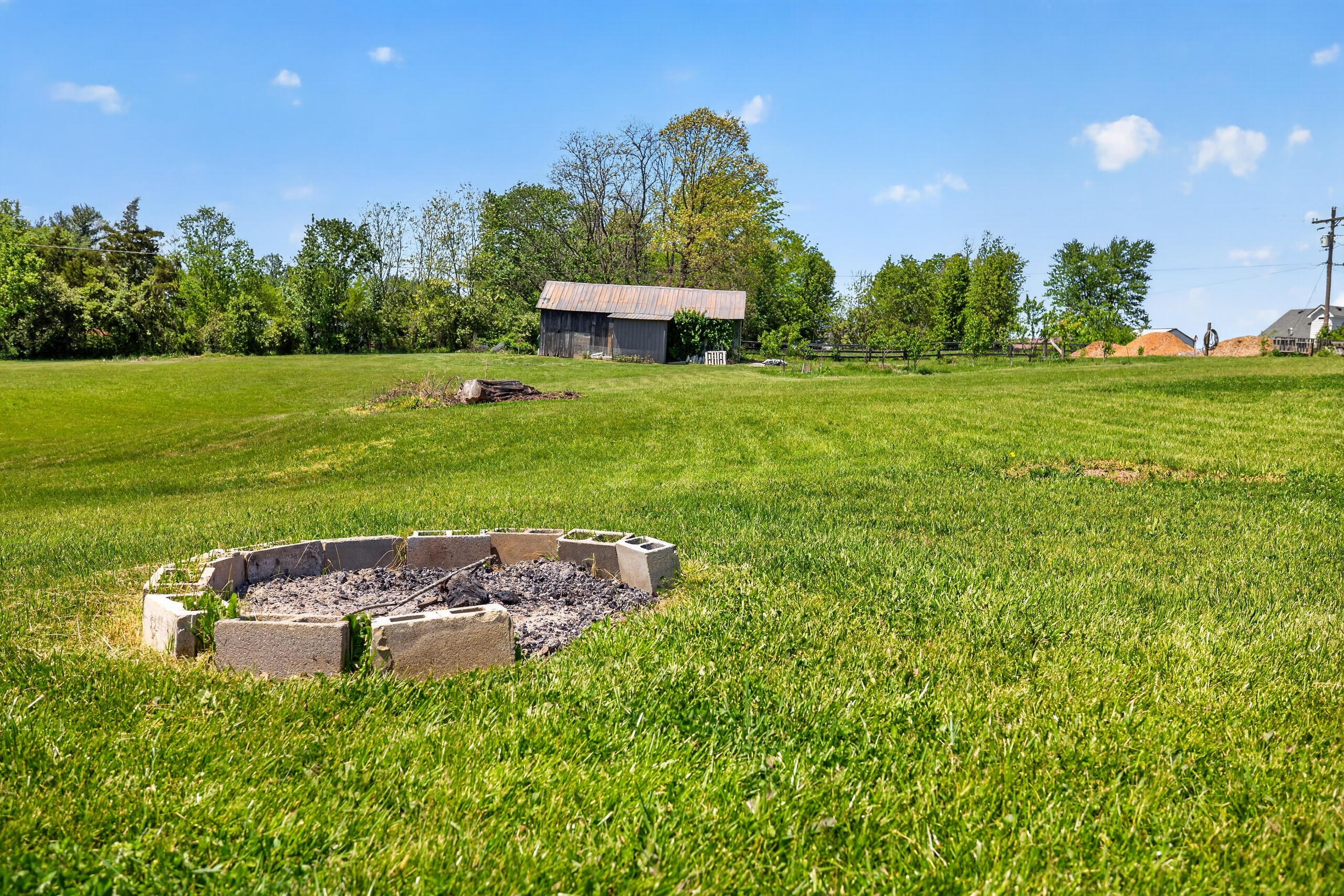 3306 Union Mill Road Nicholasville, KY 40356 - Photo 33 of 43 135