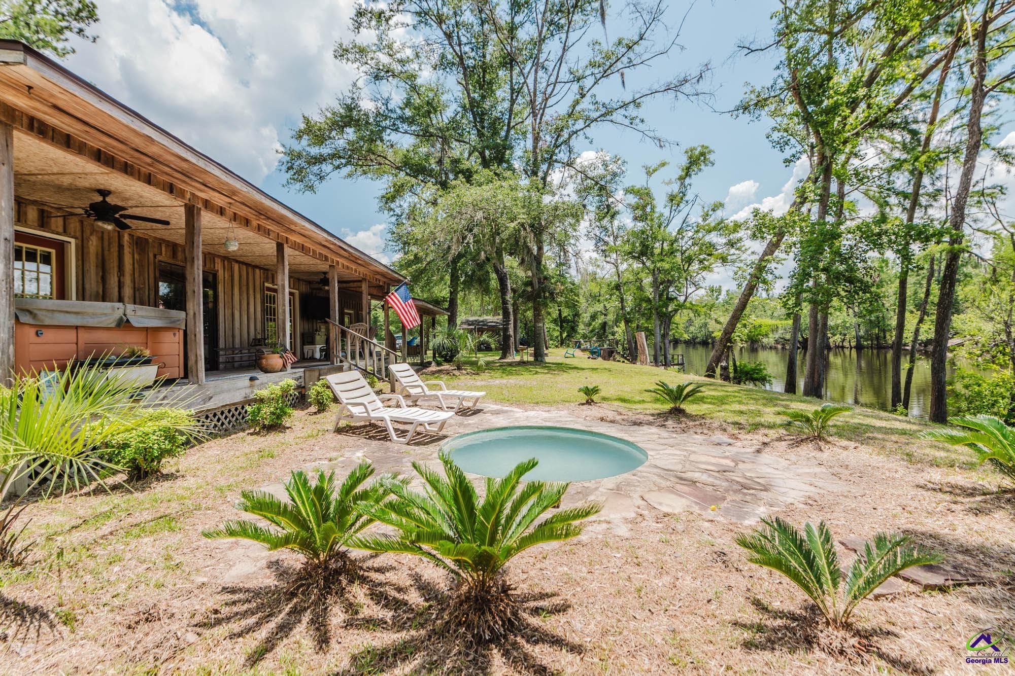 180 Shadydale Road Lumber City, GA 31549 - Photo 1 of 32