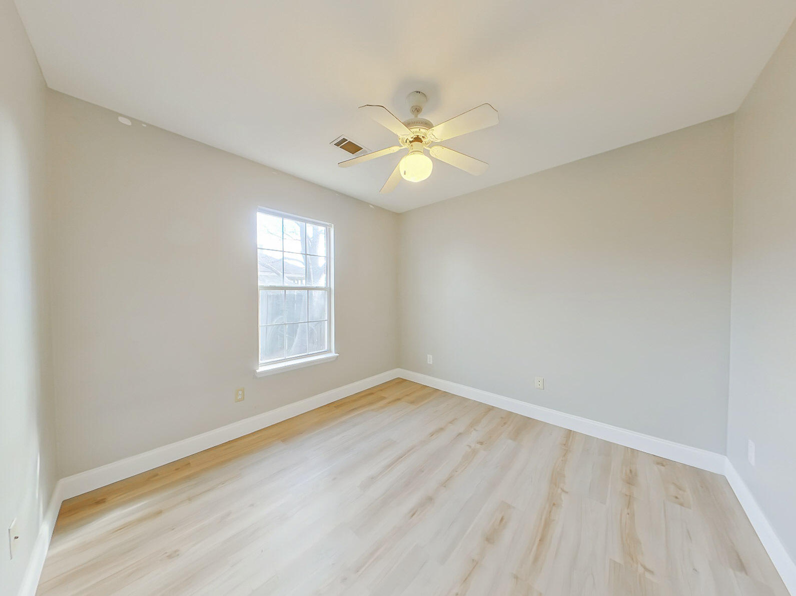 304 Summerfield Circle Grovetown, GA 30813 - Photo 20 of 24 24-Bedroom 4 (28)