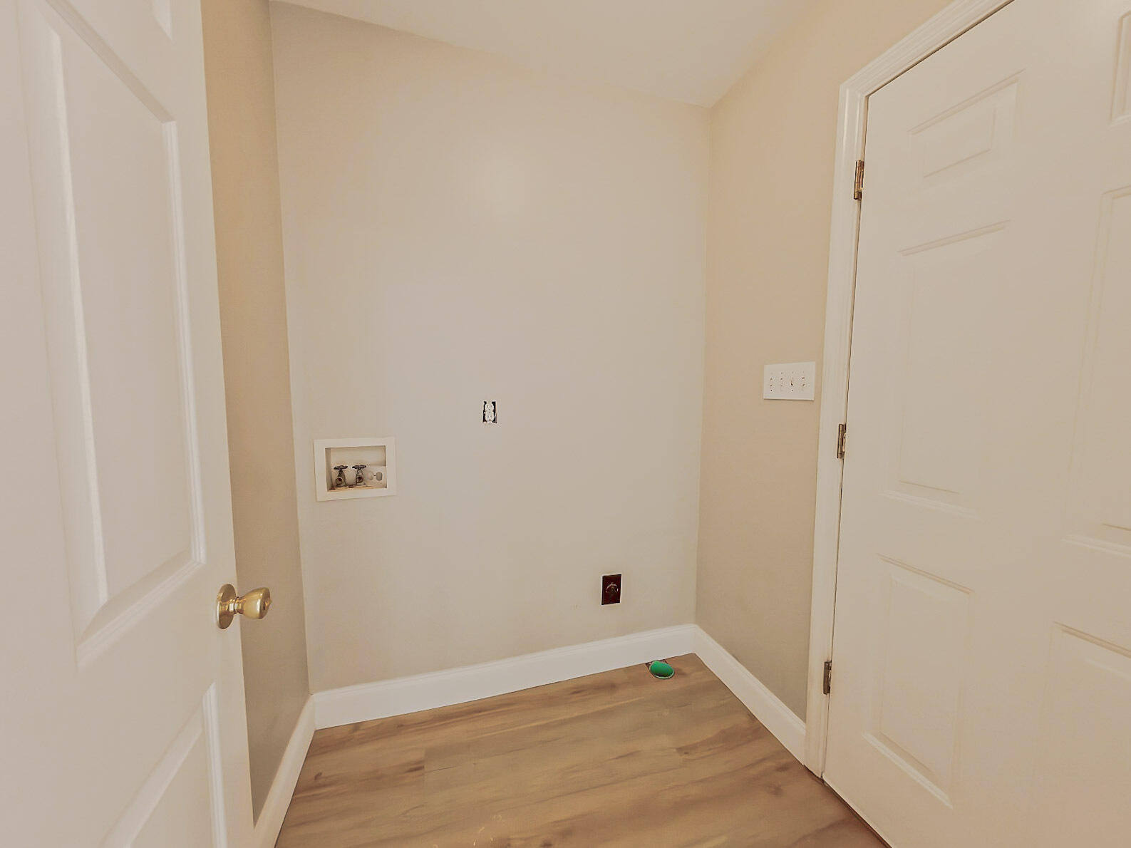304 Summerfield Circle Grovetown, GA 30813 - Photo 22 of 24 21-Laundry (11)
