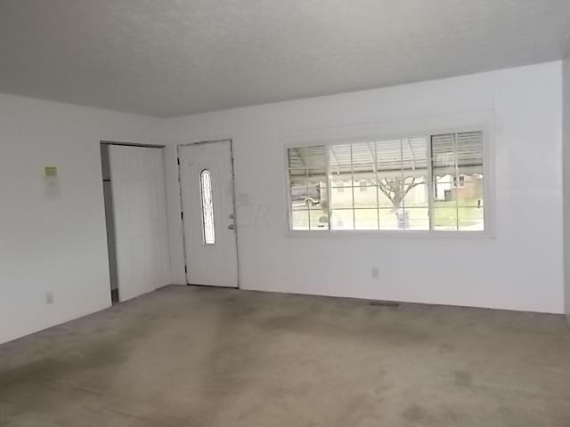 1935 Brocton Road Columbus, OH 43219 - Photo 3 of 11