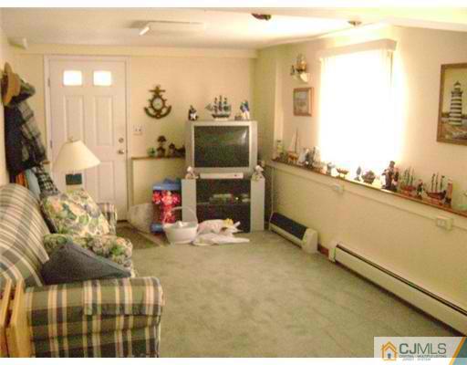 30 Baldwin Road Edison, NJ 08817 - Photo 6 of 9