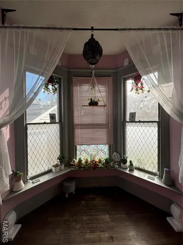 $145,000 | 511 South Washington Street, McLeansboro, IL 62859