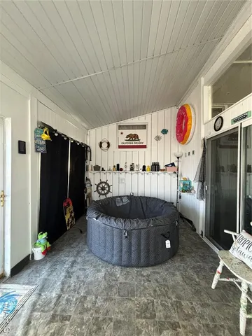 $145,000 | 511 South Washington Street, McLeansboro, IL 62859