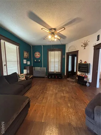 $139,000 | 511 South Washington Street, McLeansboro, IL 62859