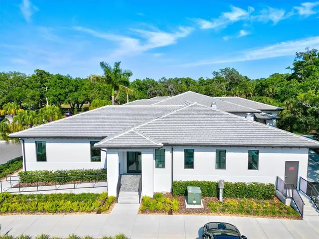 $329,500 | 3129 Windrush Bourne, Unit 56, Sarasota, FL 34235