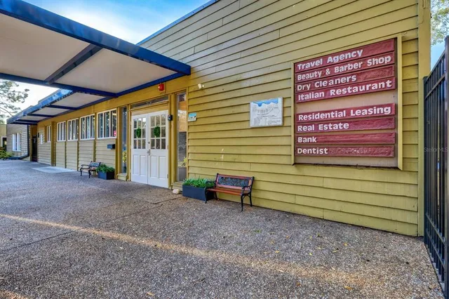 $329,500 | 3129 Windrush Bourne, Unit 56, Sarasota, FL 34235