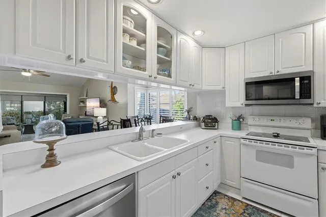 $329,500 | 3129 Windrush Bourne, Unit 56, Sarasota, FL 34235
