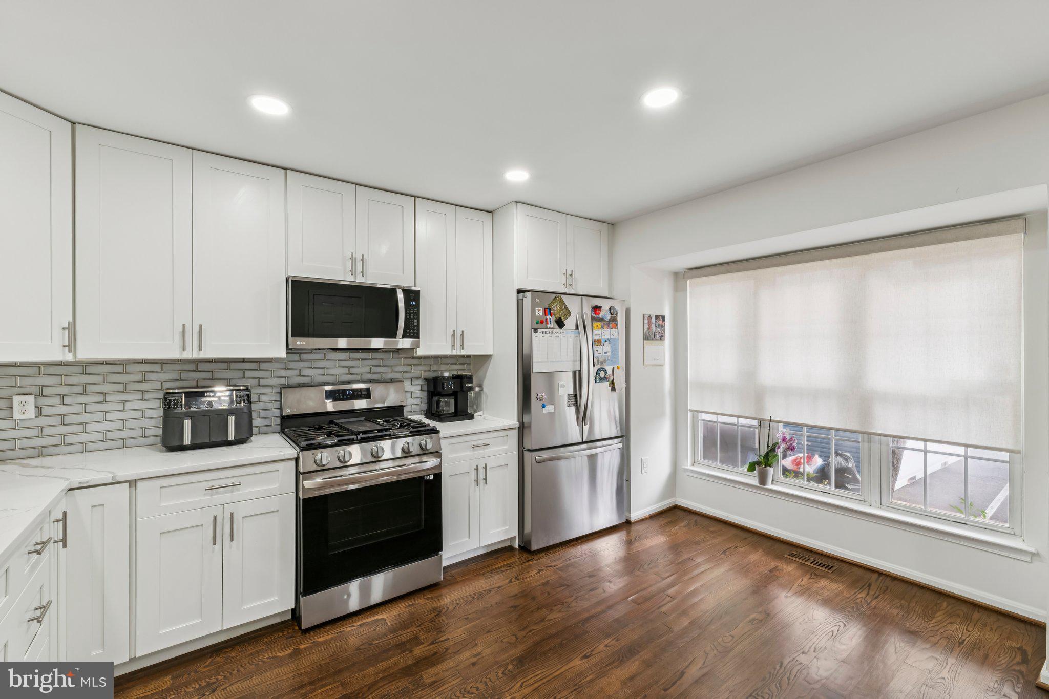 4247 Vals Way Dumfries, VA 22025 - Photo 8 of 41