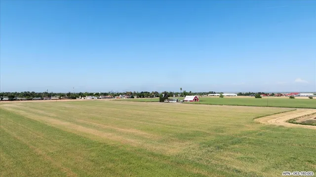 a view of an ocean and city view