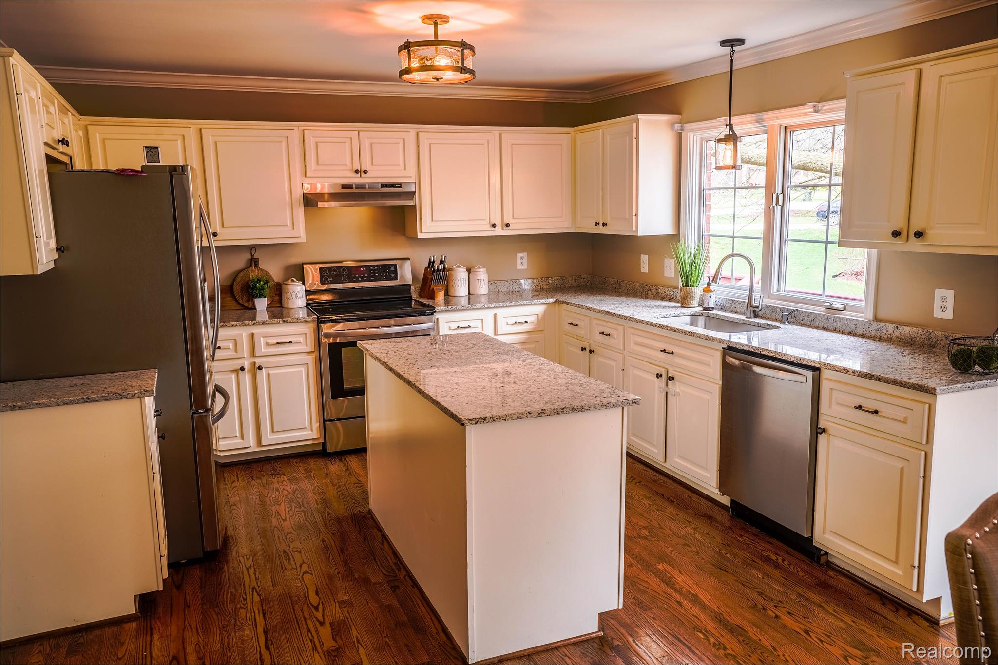 3392 Sawgrass Court Rochester, MI 48309 - Photo 20 of 56 Gallery Image 20