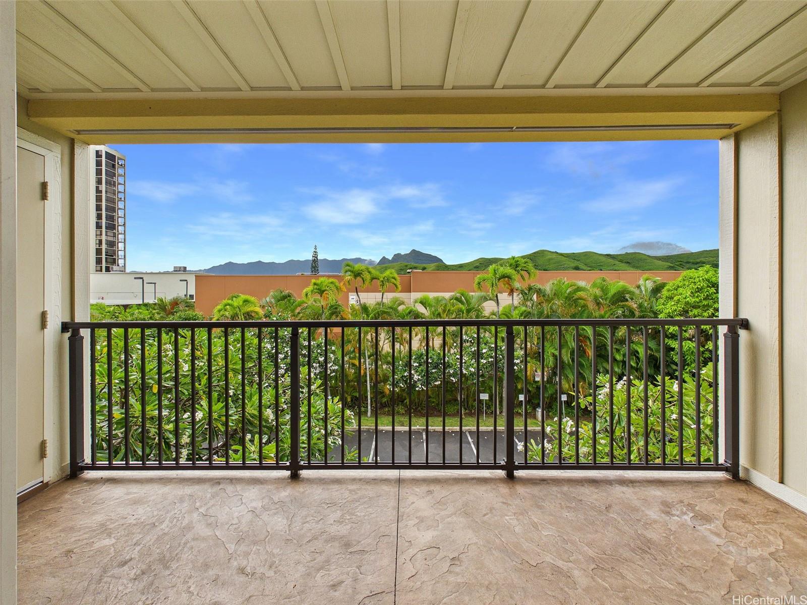 471 Kailua Road, Unit 3202 Kailua, HI 96734 - Photo 7 of 25 Stellar Mountain Views