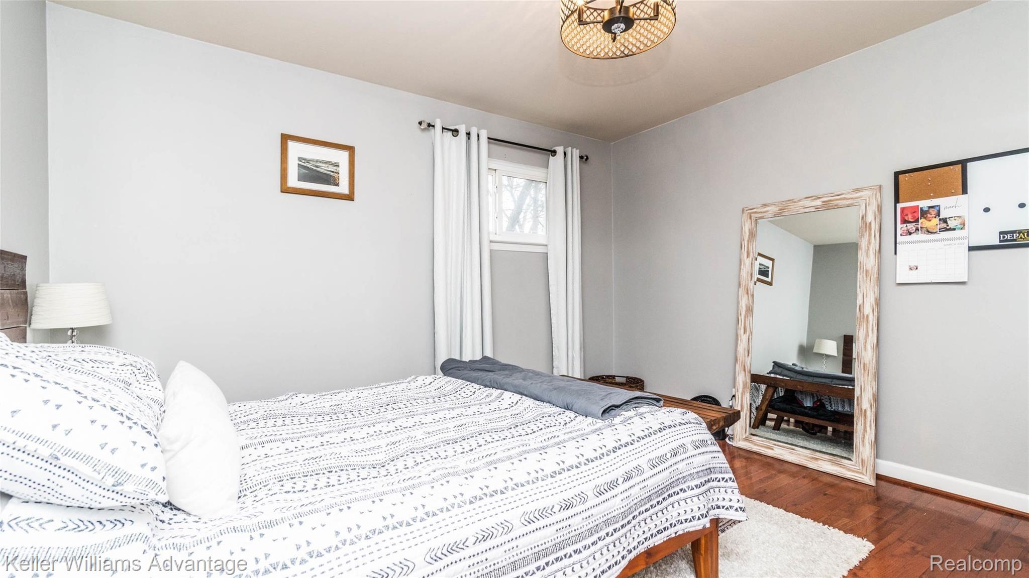 1216 West Webster Road Royal Oak, MI 48073 - Photo 18 of 36 00__18.jpg