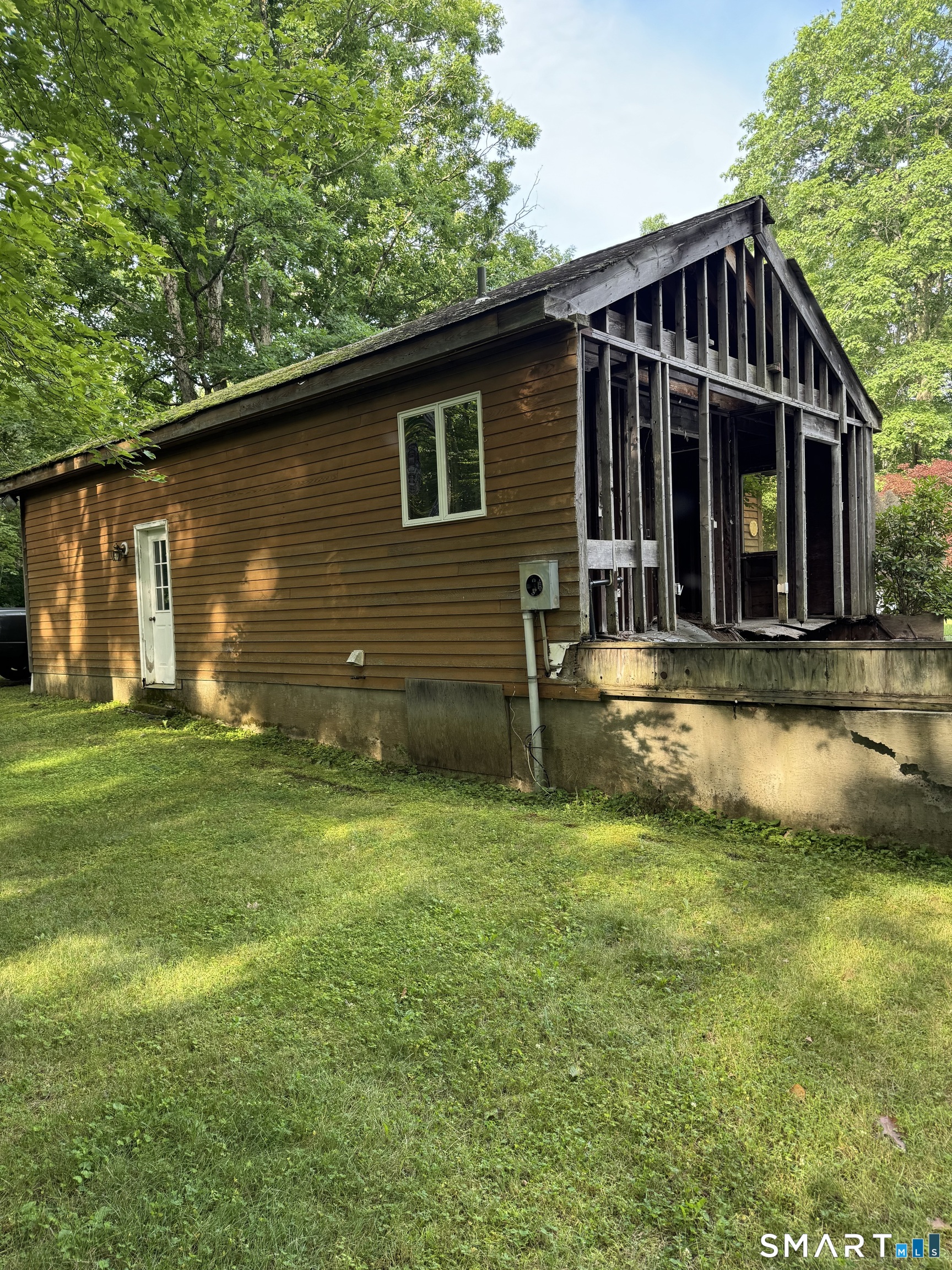 106 Lambert Road Sharon, CT 06069 - Photo 2 of 10 Gallery Image 2