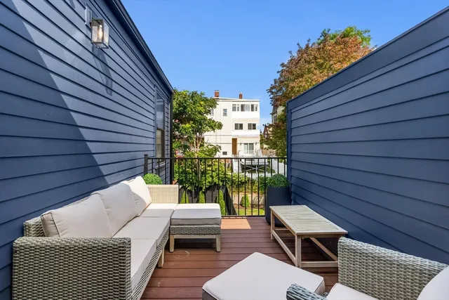 $1,549,000 | 722 East 5th Street, Boston, MA 02127