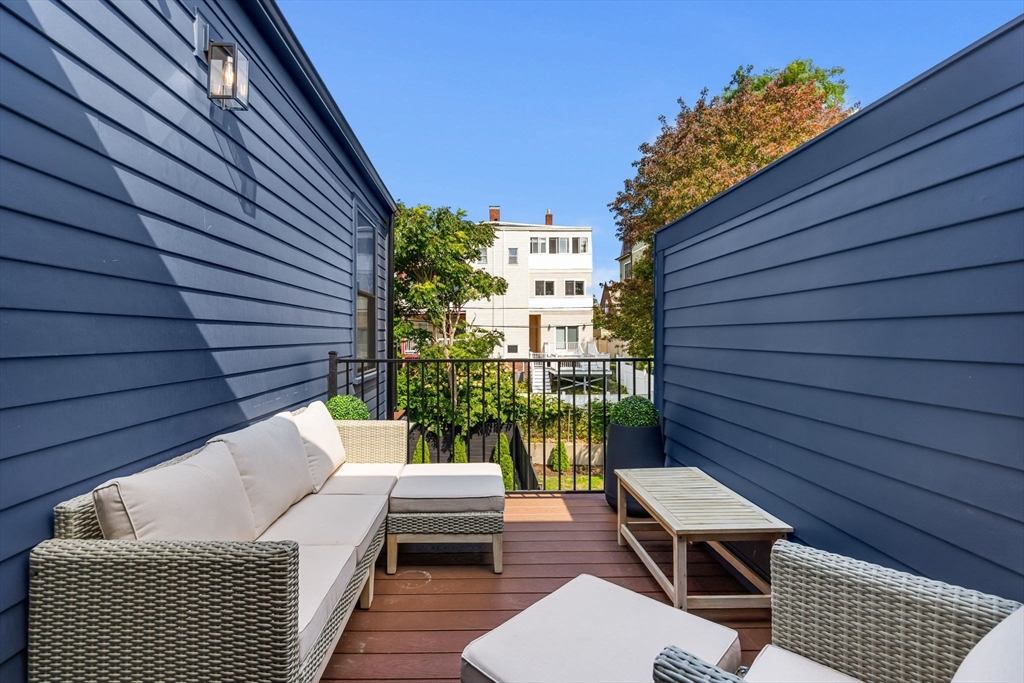 722 East 5th Street Boston, MA 02127 - Photo 34 of 42