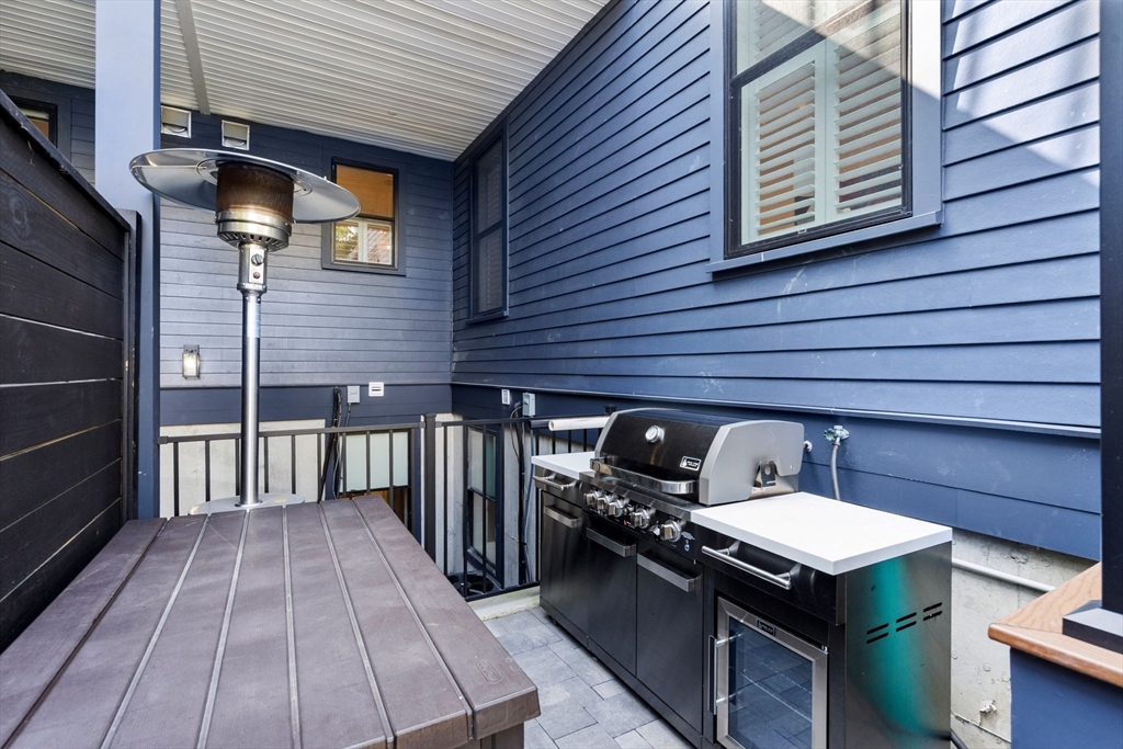 722 East 5th Street Boston, MA 02127 - Photo 37 of 42