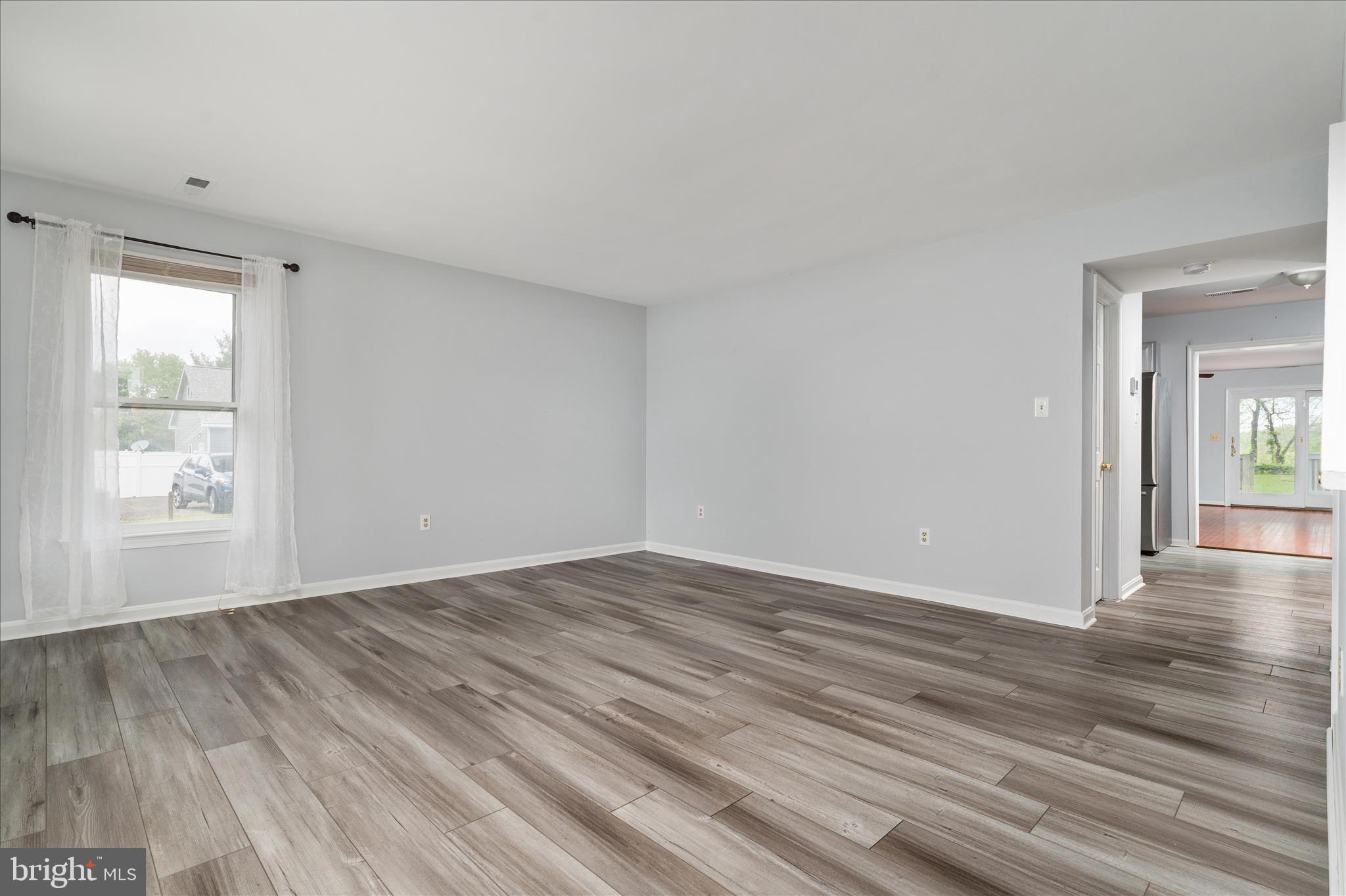 3961 Rectortown Road Marshall, VA 20115 - Photo 5 of 38 Front living room with LVP flooring.
