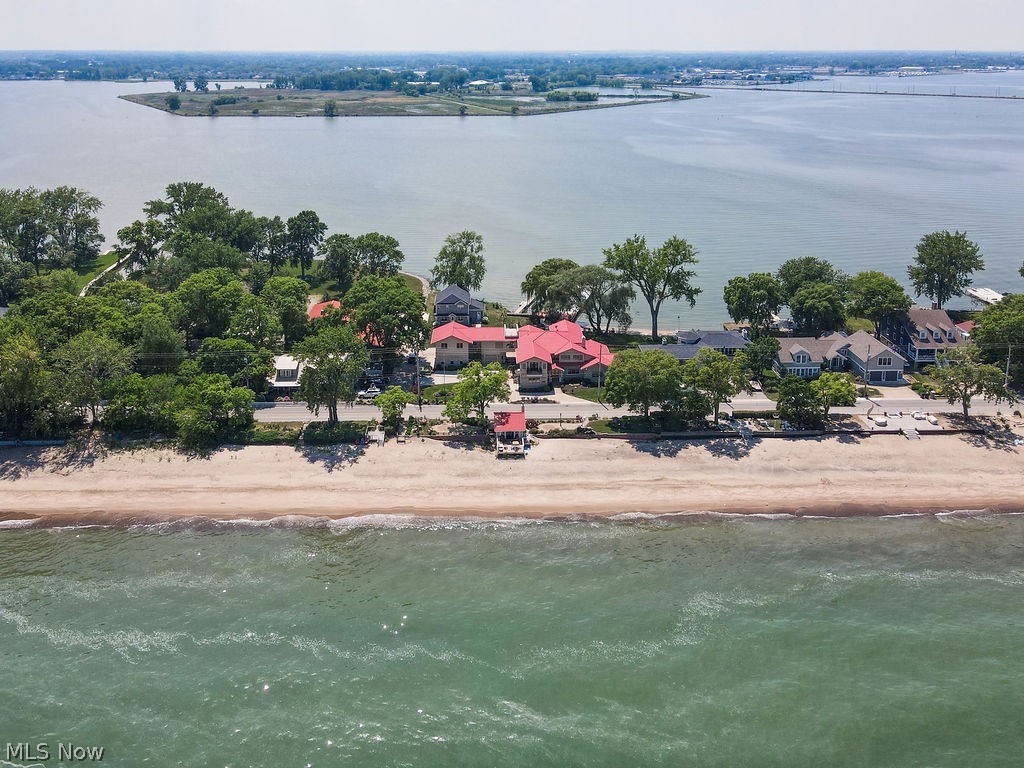 Bird's eye view of expansive coastline